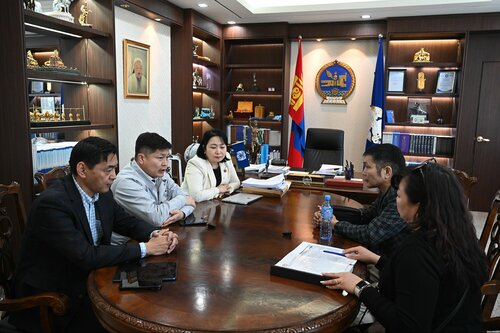 Төв цэнгэлдэхийн газраас тасалж олгосон хотын үе үеийн дарга нарыг АТГ-т шалгуулахаар боллоо